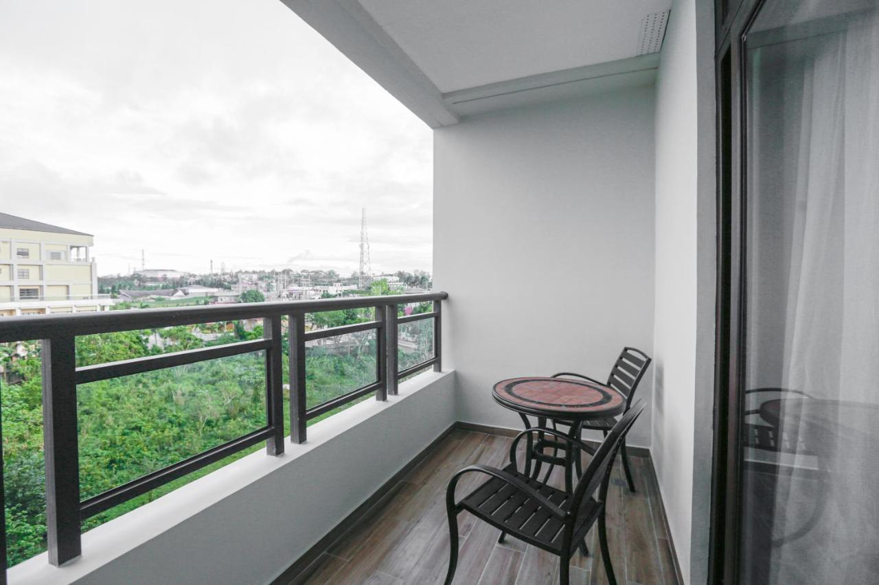 Hotel Casiana & Events Center Tagaytay Managed By Hii Tagaytay City Exterior foto